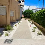 Apartman Juan Les Pins, T2 Cosy Et Confortable, Avec Parking En Sous-sol, Proche Plages Et Commerces *