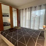 Apartman Juan Les Pins, T2 Cosy Et Confortable, Avec Parking En Sous-sol, Proche Plages Et Commerces