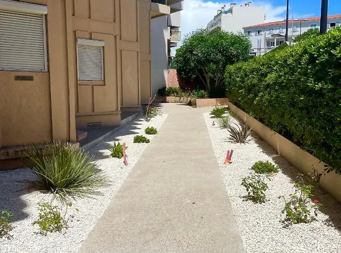 דירה Juan Les Pins, T2 Cosy Et Confortable, Avec Parking En Sous-sol, Proche Plages Et Commerces *